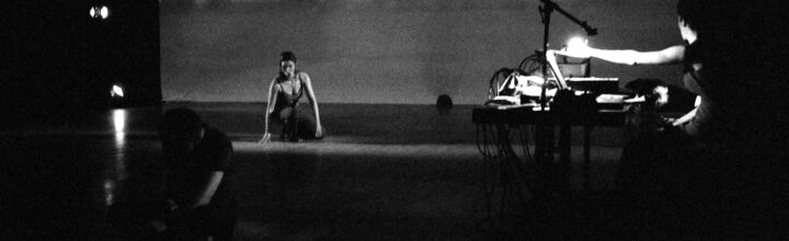 Performative Installation: Der Dritte Körper
